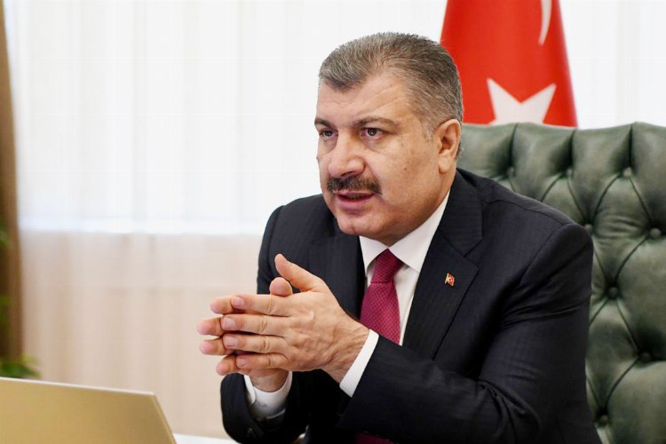 Bakan Koca’dan ‘isyan’ paylaşımı