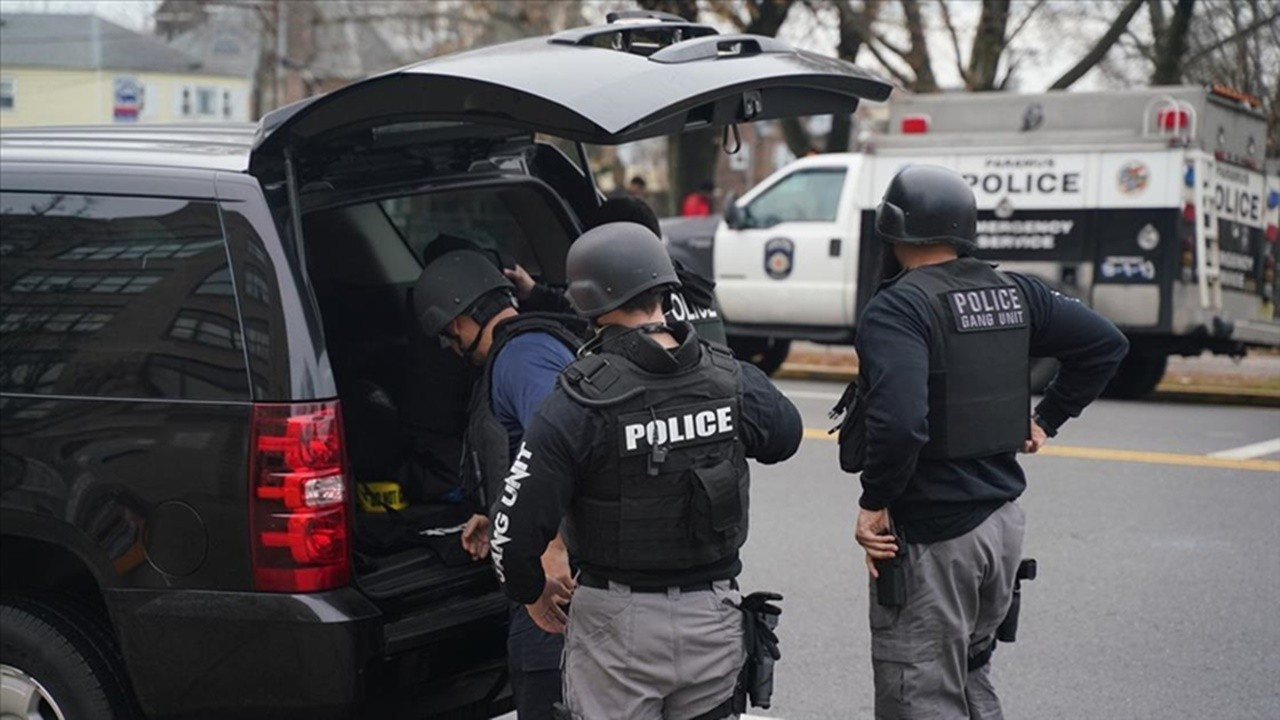 ABD’de bir evde 5’i çocuk 8 kişi ölü bulundu