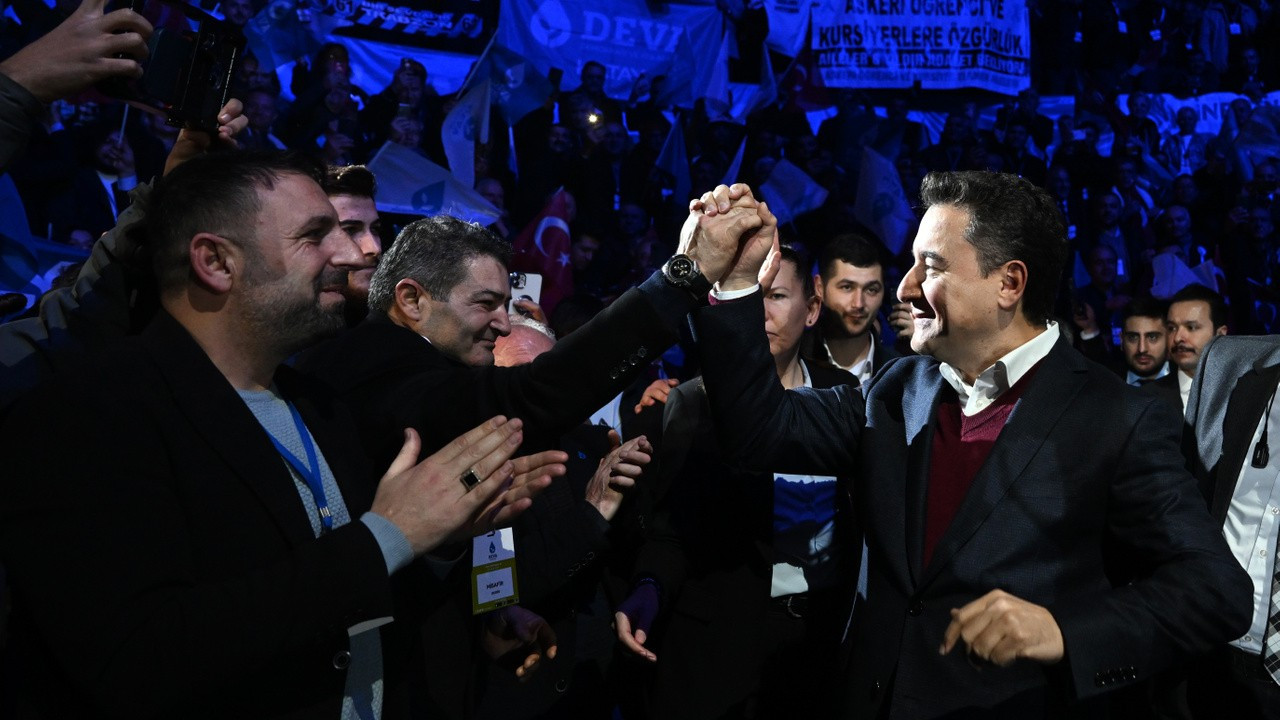 Ali Babacan: İlk 6 ayda ekonomik kriz iklimini ortadan kaldıracağız