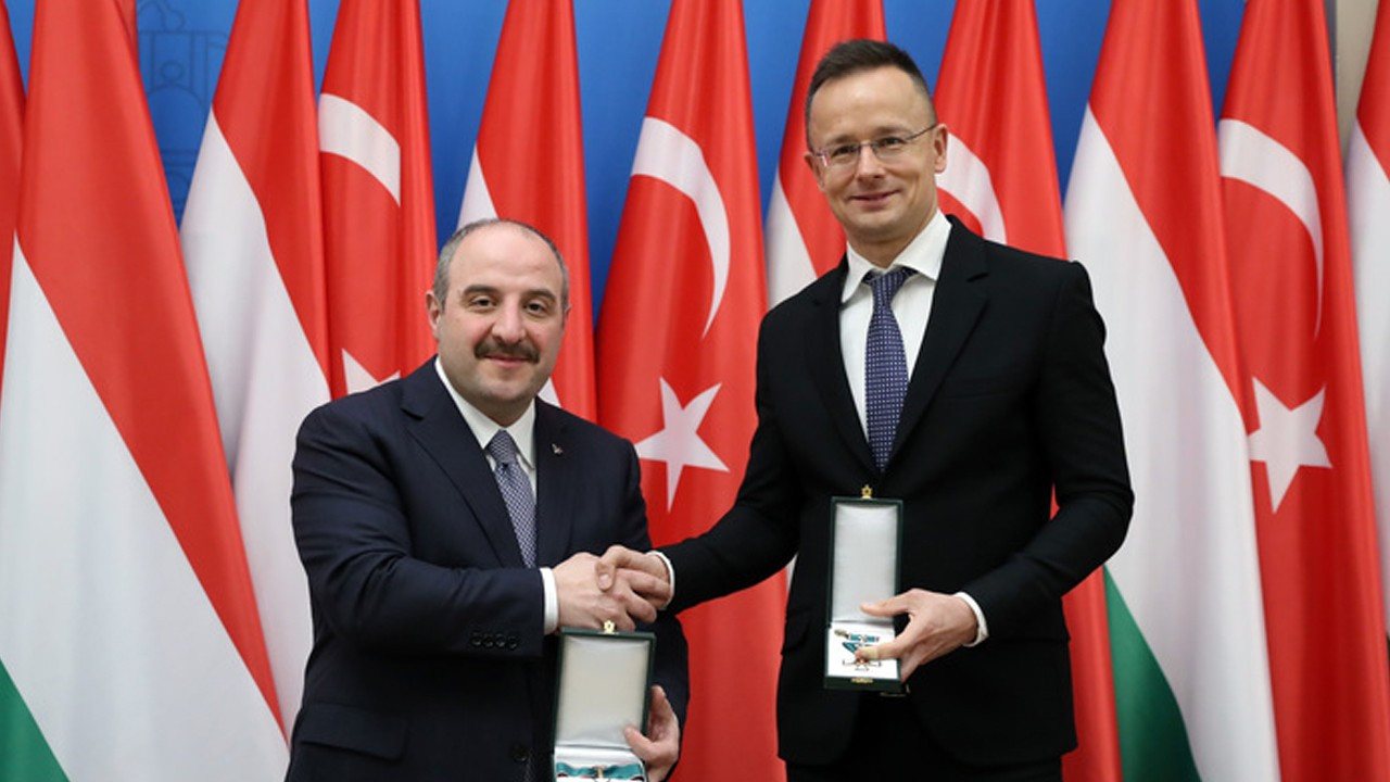 Bakan Varank’tan Macaristan’a teklif: ‘Destek vermeye hazırız’