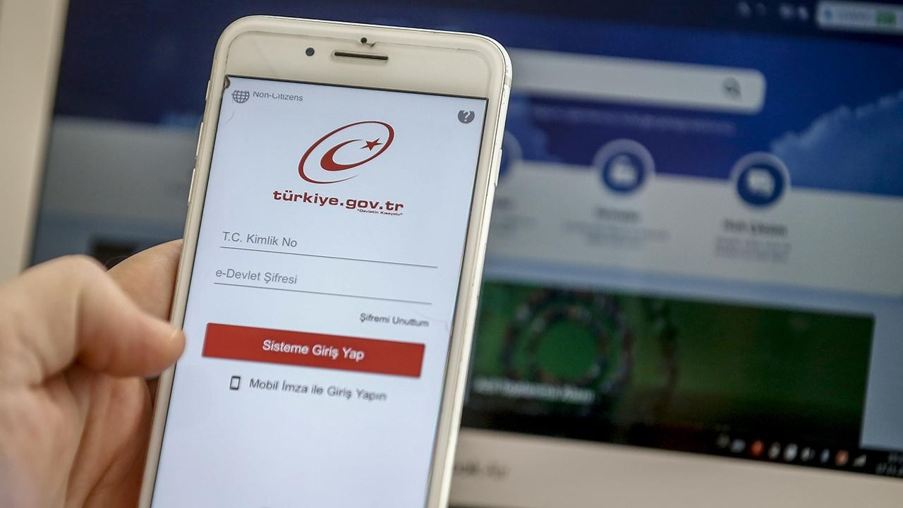 e-Devlet başvurusuyla 320 bin 775 kişinin adli sicil kaydı silindi