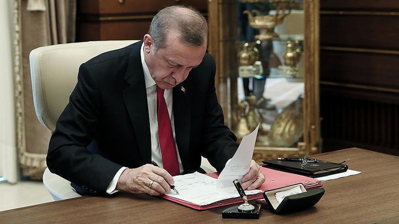 Erdoğan imzasıyla yayımlandı: Gece yarısı görevden alma ve atama kararları