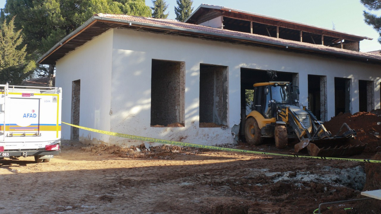 İnşaat alanında göçük: 2 işçi yaralandı