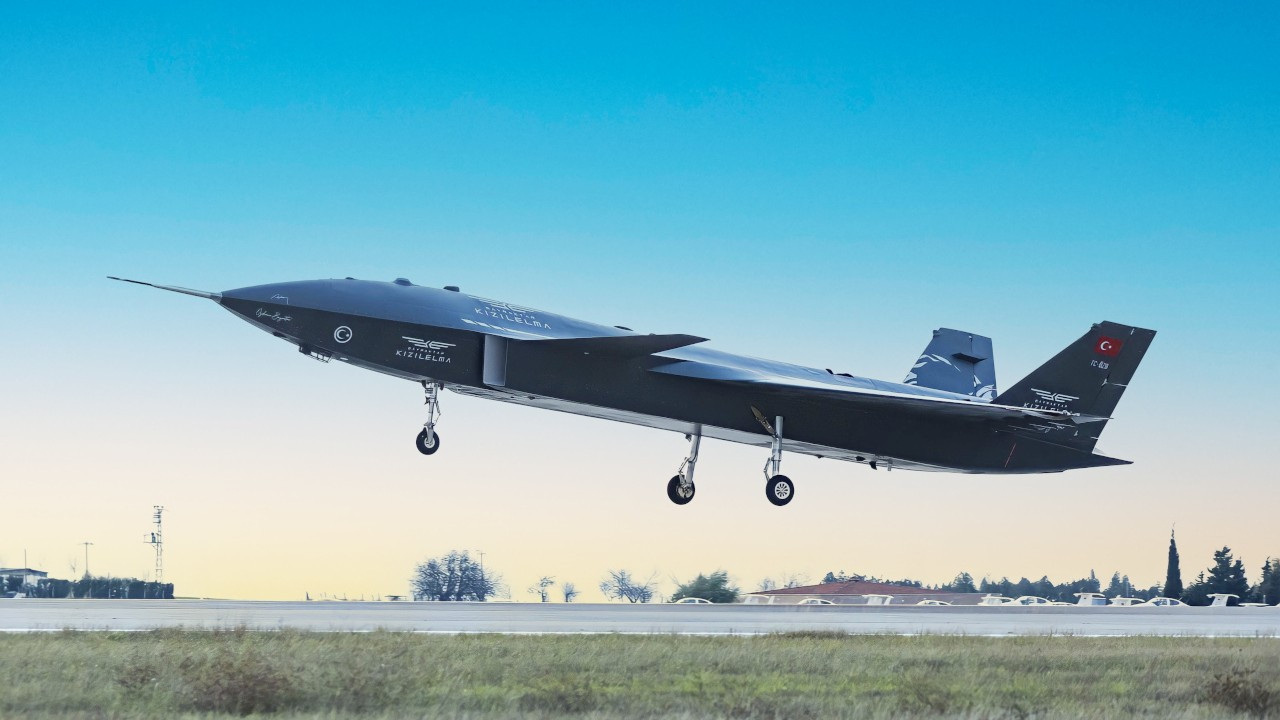 İnsansız savaş uçağı Kızılelma’ya yerli lastikler Petlas’tan
