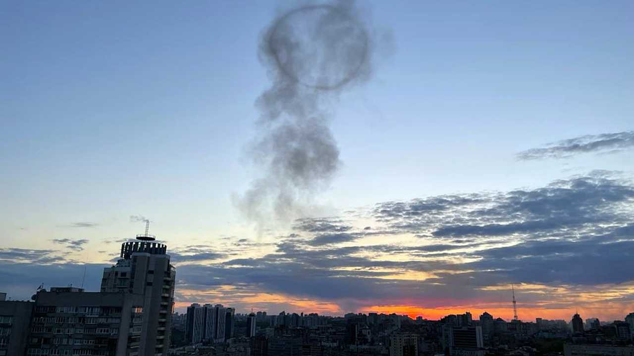 Kiev’de patlama sesleri