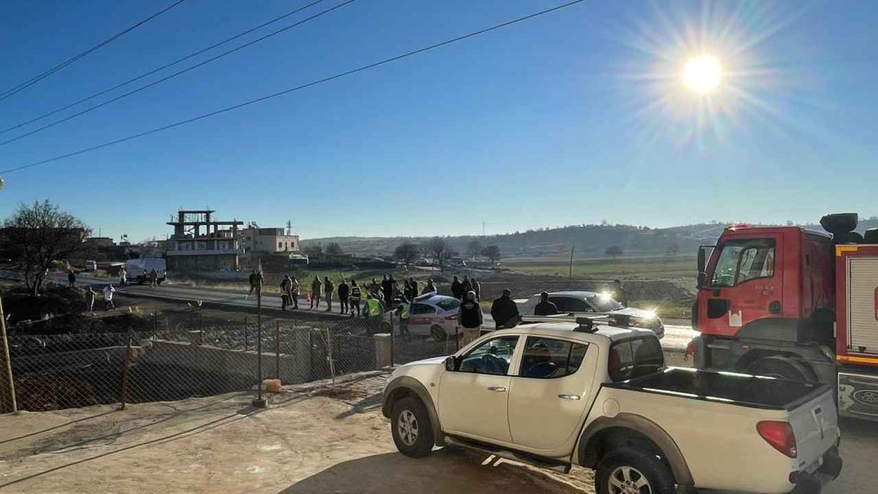 Minibüs devrildi: 6 ölü, 5 yaralı