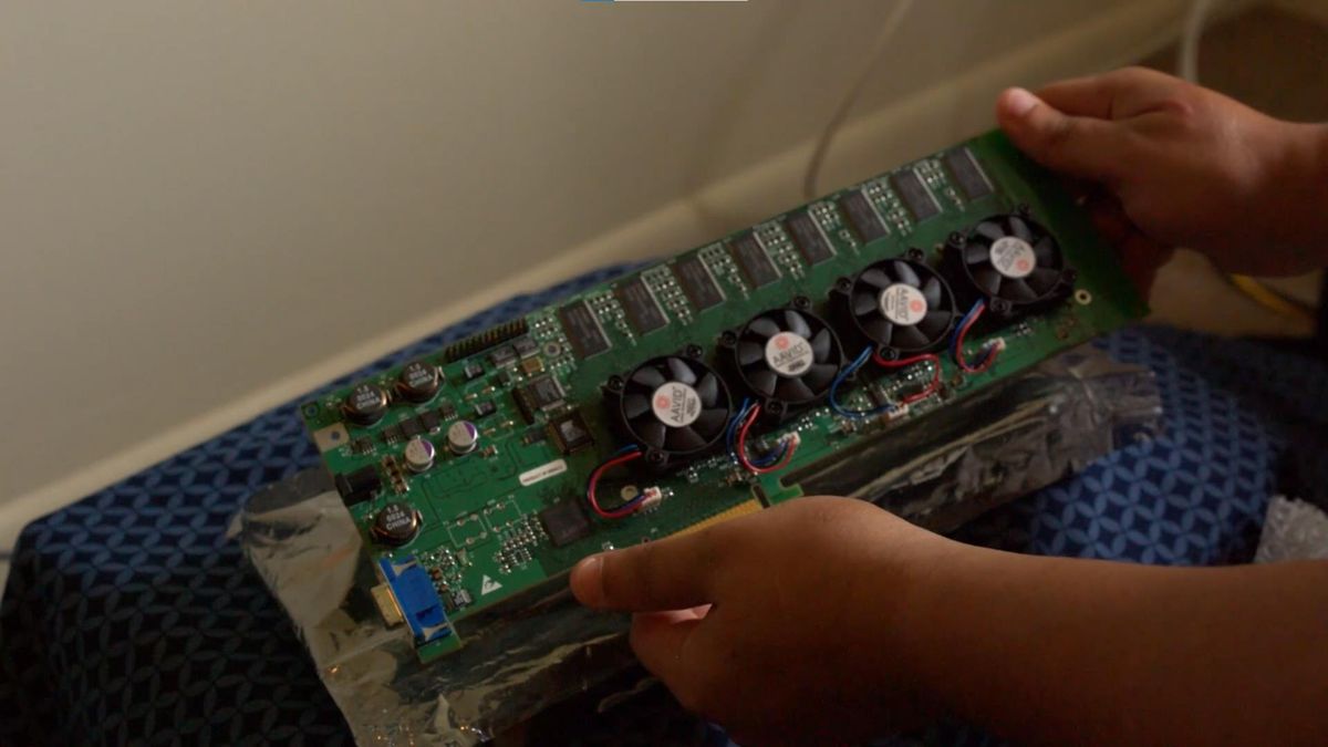 3dfx Voodoo 5 6000 ekran kartı açık artırma ile 15 bin dolara satıldı