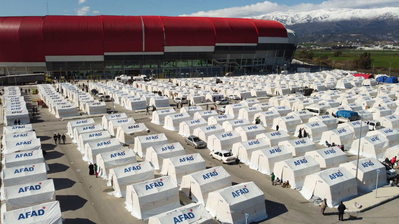AFAD depremzedeler için oluşturulan tahliye noktalarını paylaştı