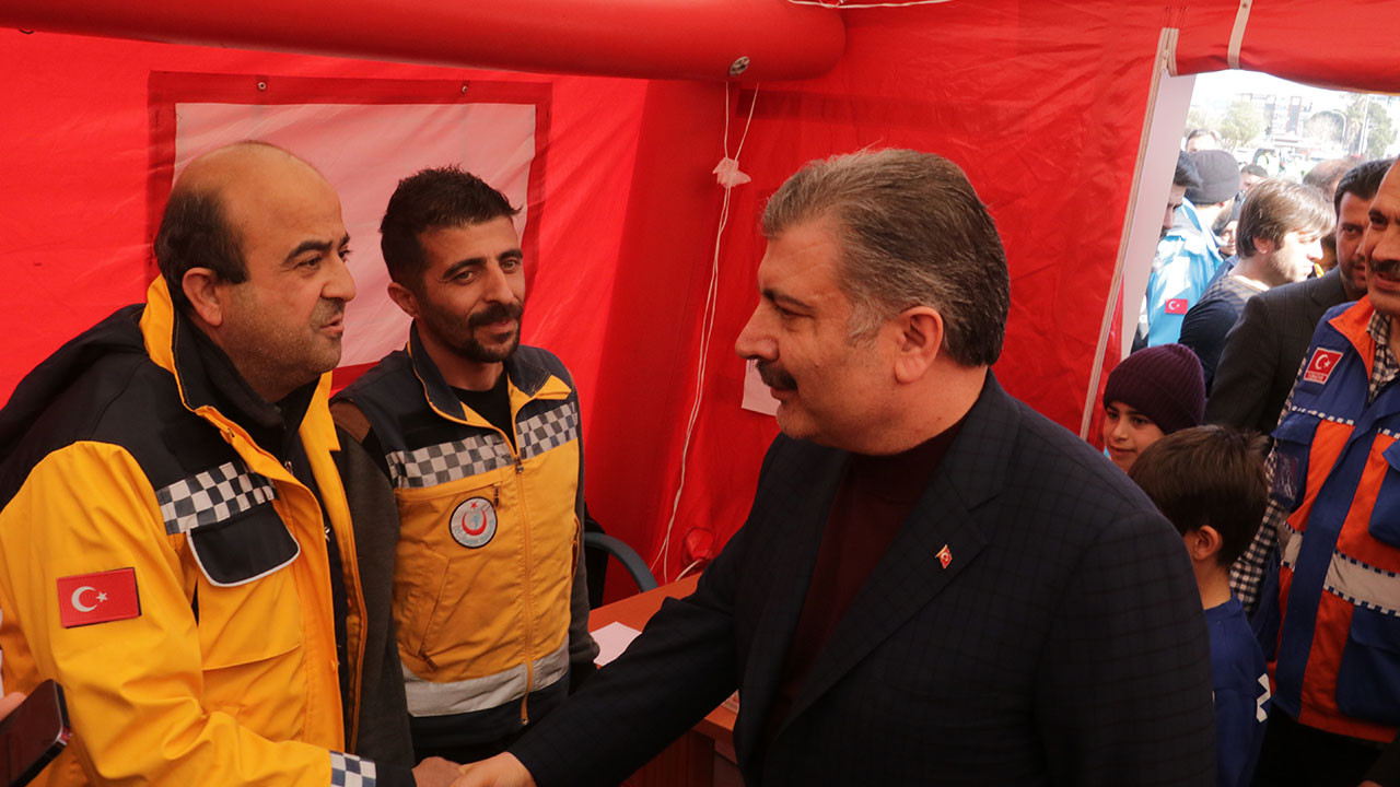 Bakan Koca: Nurdağı ve İslahiye’de şebeke suyu içilmemeli