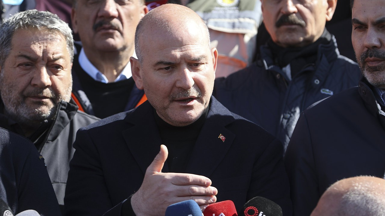 Bakan Soylu uyardı: Yanından dahi geçmeyin