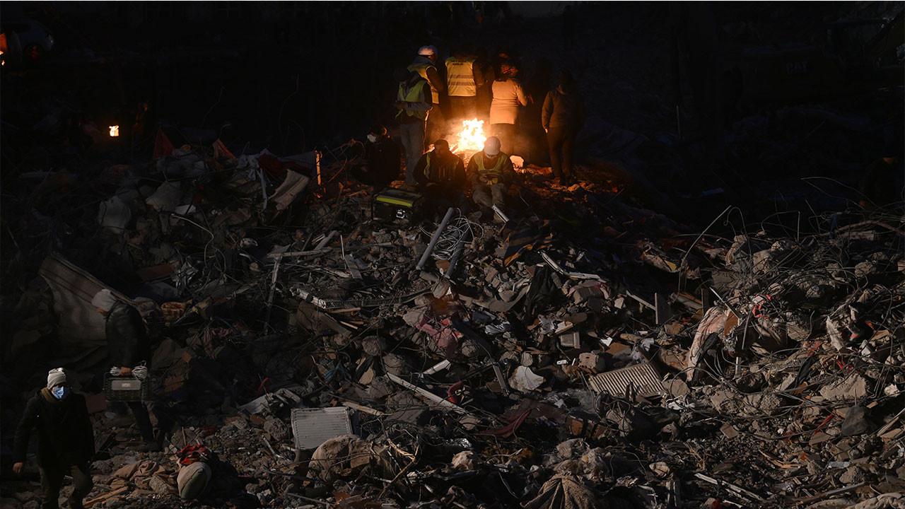 BM, depremlerin son yüzyılda bölgede yaşanan en kötü olay olduğunu duyurdu