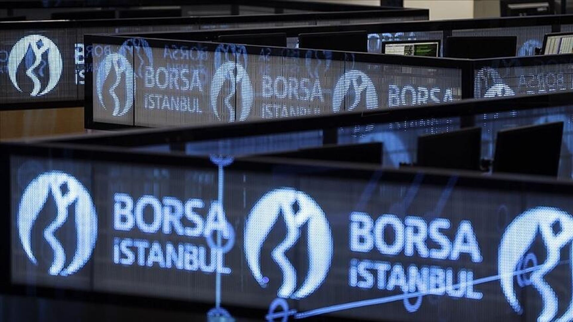 Borsa İstanbul, deprem felaketinin ardından bir dizi tedbirle bugün işleme açılıyor
