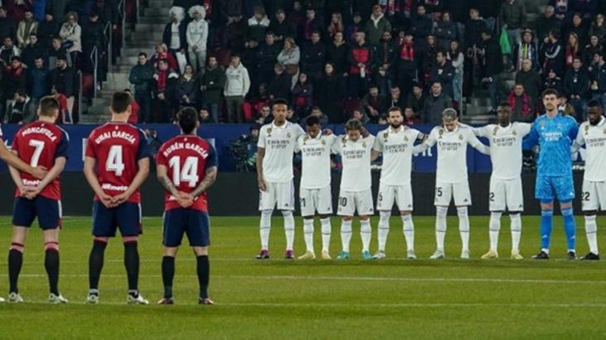 Büyük rezillik! Depremzedeler için yapılan saygı duruşunda küfürlü tezahürat