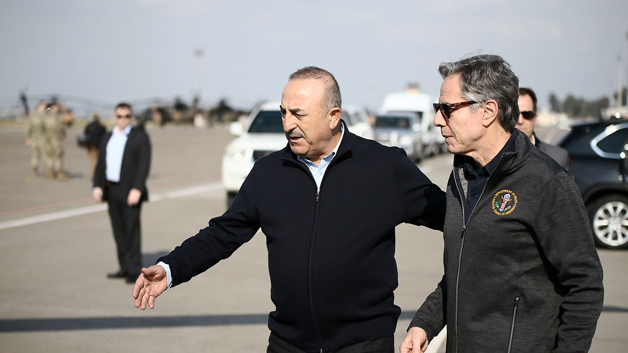 Çavuşoğlu ve Blinken deprem bölgelerinde inceleme bulunmak üzere Hatay’a gitti