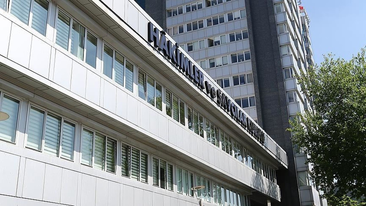 Deprem bölgelerine ilave 206 savcı görevlendirildi