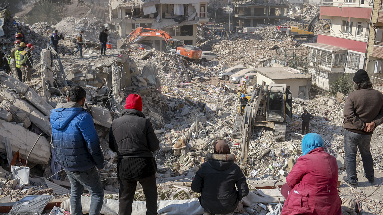 Deprem bölgesine bağışlara vergi indirimi