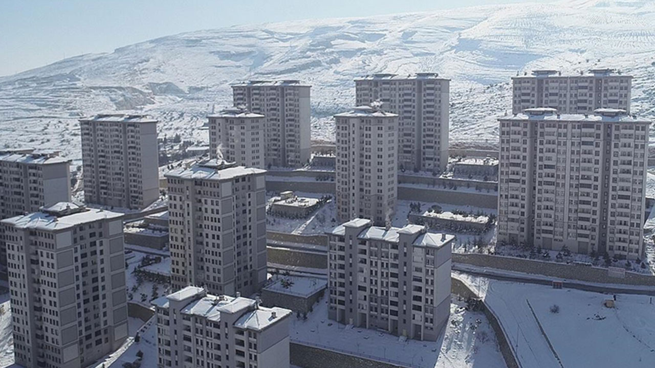 Depremden sağlam çıkan bilim ve vicdan oldu