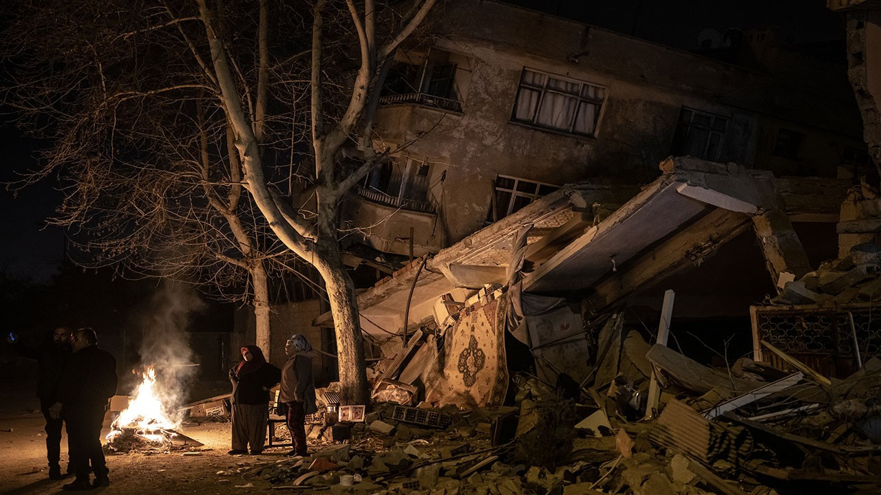 Depremin vurduğu dört il polisler için “şark hizmeti” bölgesine dahil edildi