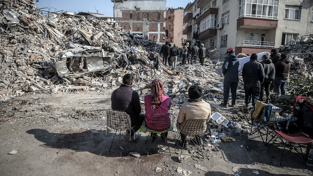 DEPREMLE İLGİLİ SON HABERLER: Antakya’da 228. saatte 3 mucize!