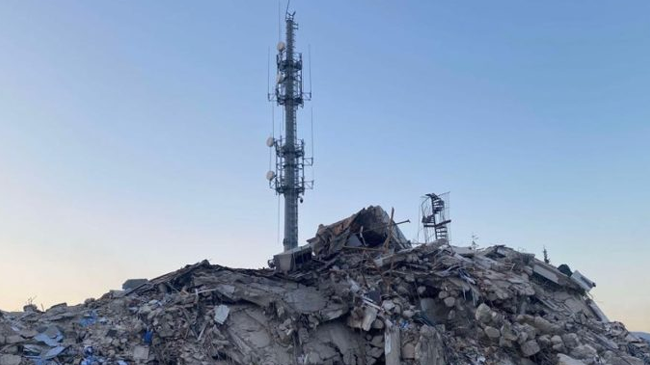 Depremzede JEMUS ile kesintisiz konuştu