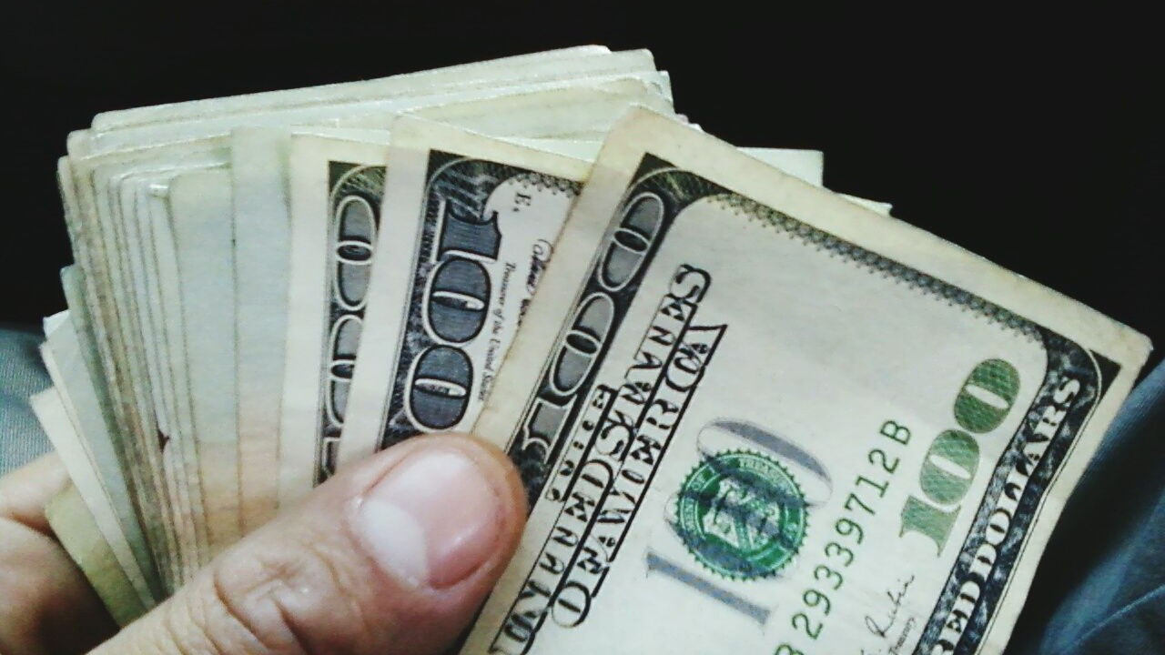 Dolar/TL, 18,83 seviyesinden işlem görüyor