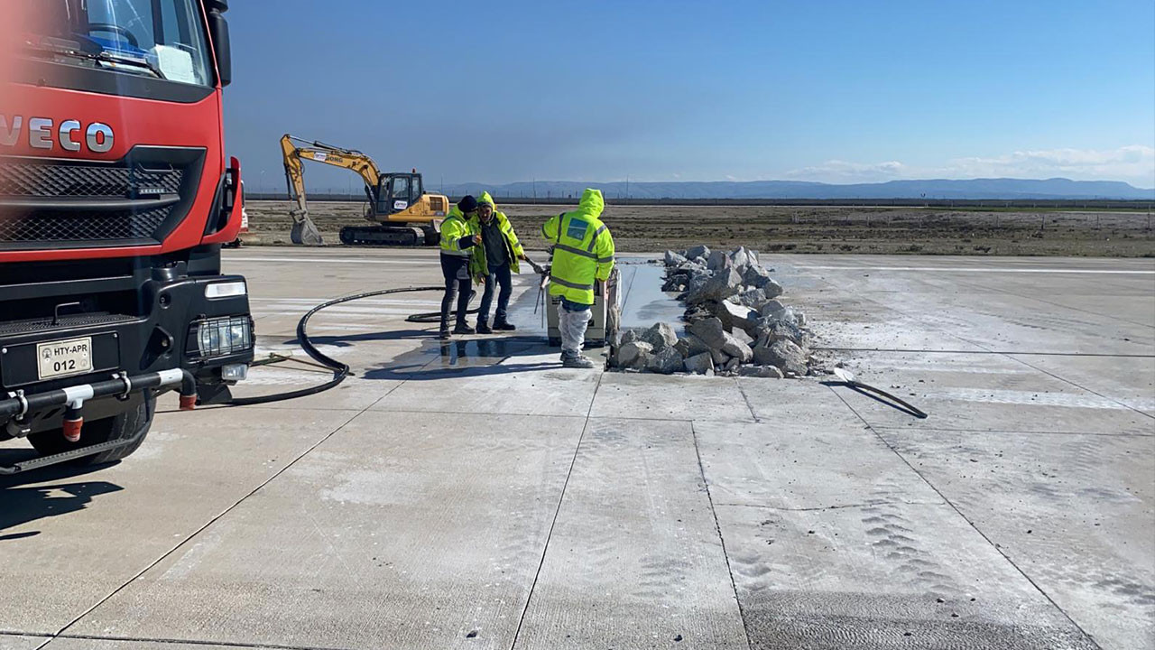 Hatay Havalimanı’ndaki onarım çalışmalarında sona gelindi