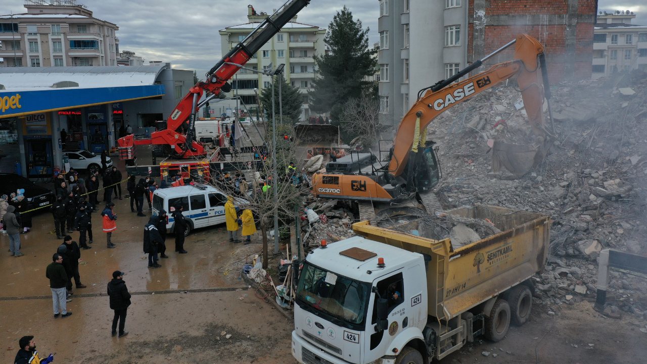 IFRC, Türkiye ve Suriye’deki depremler dolayısıyla 70 milyon frank destek kampanyası başlattı