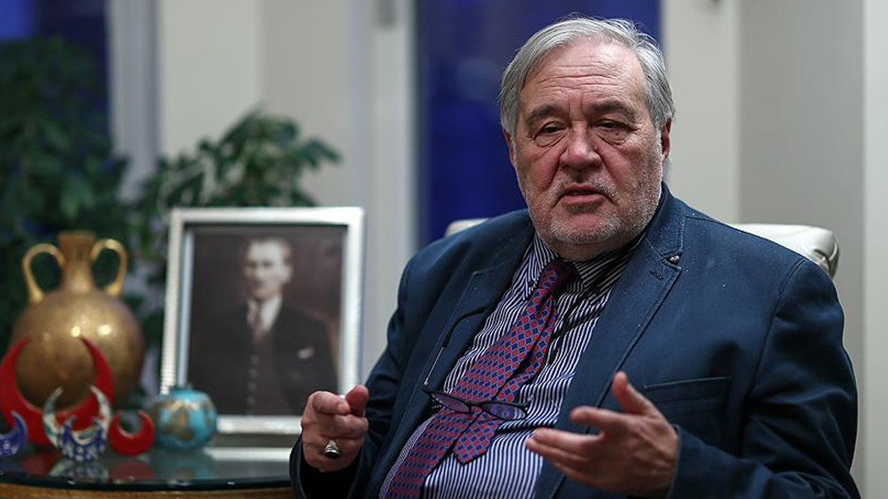 İlber Ortaylı’dan inşaat şirketlerine deprem çağrısı