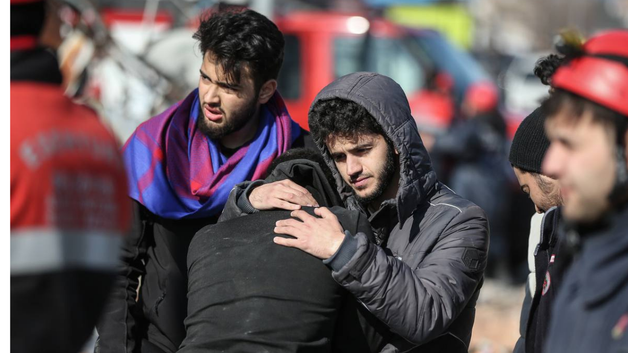 İletişimciler, BTK kararının ertelenmesini istedi