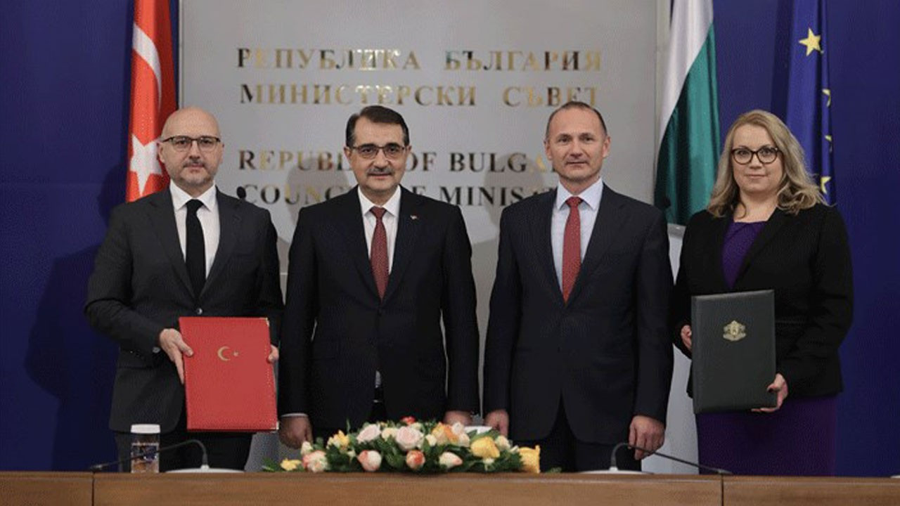 Komşuyla enerji anlaşması tanker ihalesiyle başlıyor