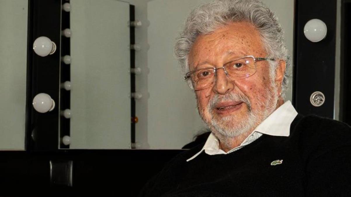 Metin Akpınar, ‘Bir Kira Bir Yuva’ kampanyasına 500 bin TL bağışladı