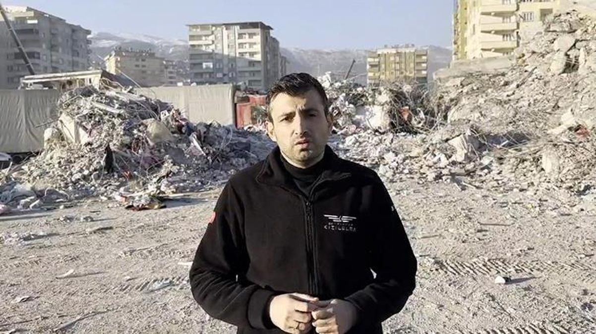 Selçuk Bayraktar, Baykar’ın depremzedeler için bin konutluk dev bağışını video mesajla paylaştı