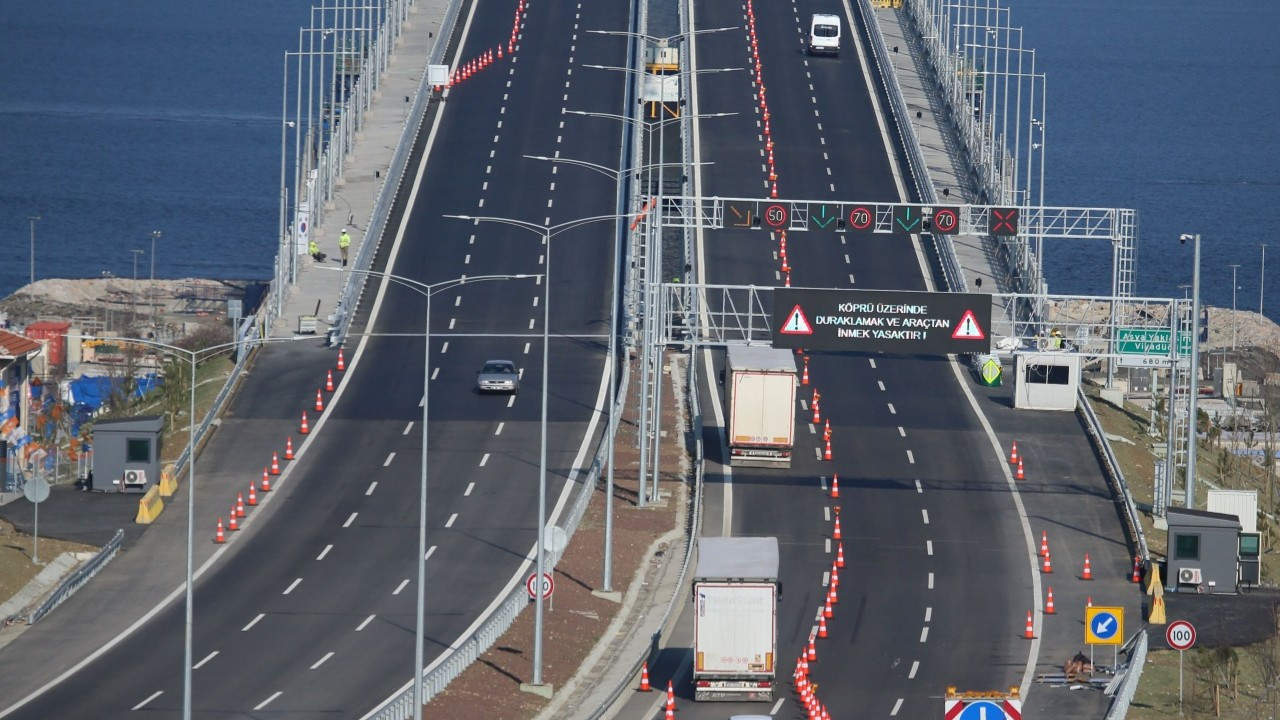 1915 Çanakkale Köprüsü’nü bir yılda 2.2 milyon araç kullandı