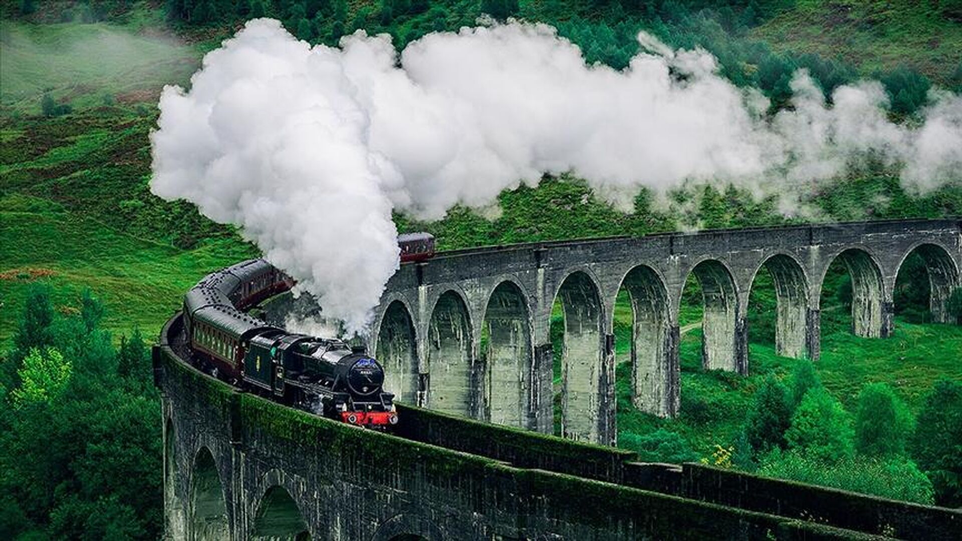 AB’den Türkiye dahil birçok ülkeden 18 yaşındaki gençlere ücretsiz tren bileti