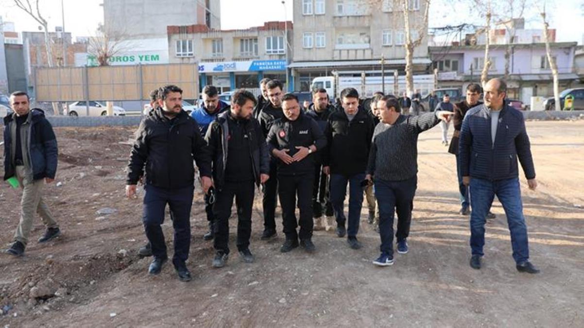 Adıyaman’a Koordinatör Vali olarak atanan Gökmen Çiçek, yaraları sarmak için gece gündüz demeden çalışıyor