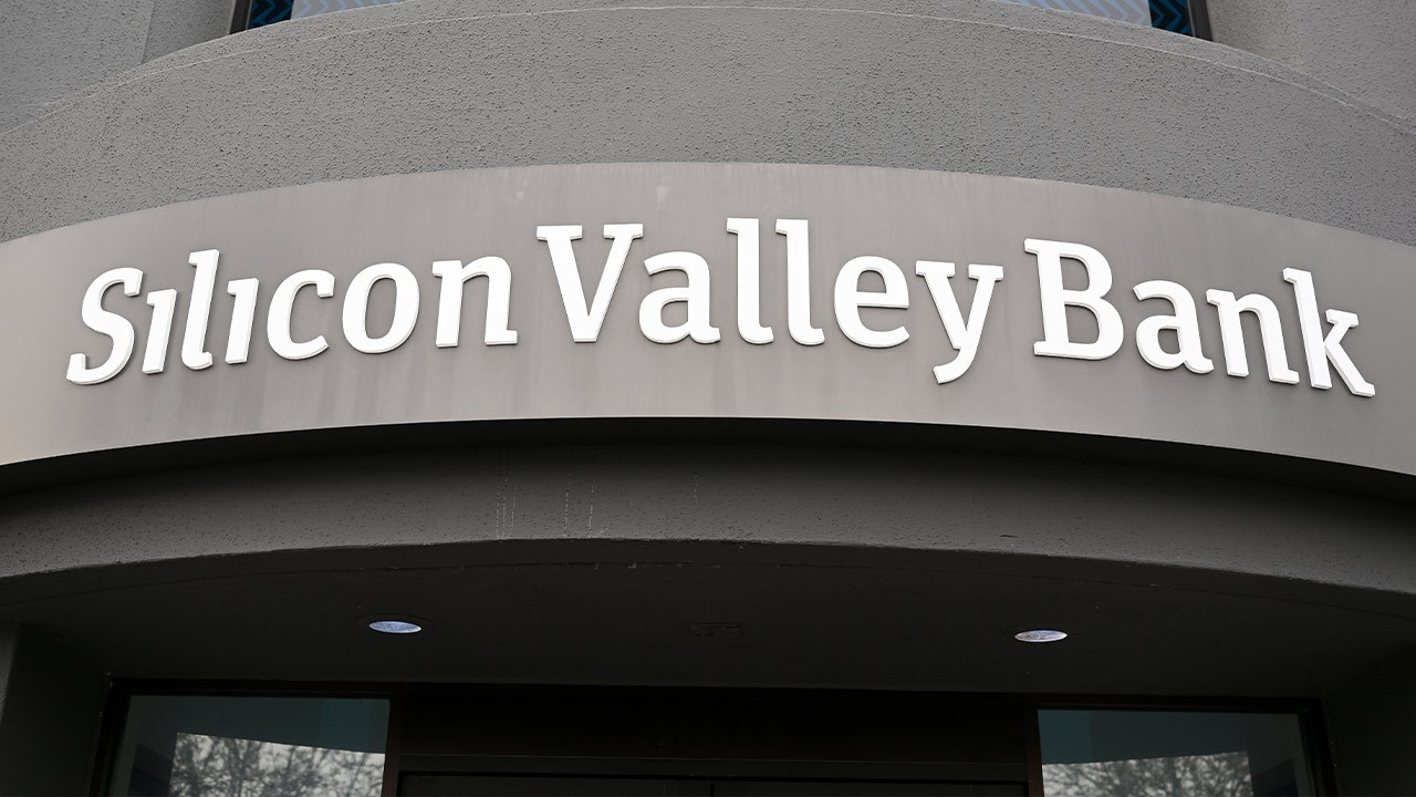 Bank of London devreye girdi: SVP İngiltere için teklifte bulundu