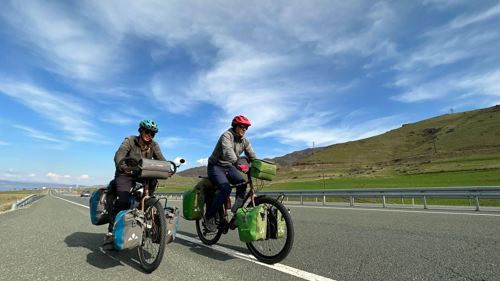 Bisikletle dünya turu yapan Fransız çift Türkiye’de: ‘İlk defa bu kadar iyi insanlarla karşılaştık’