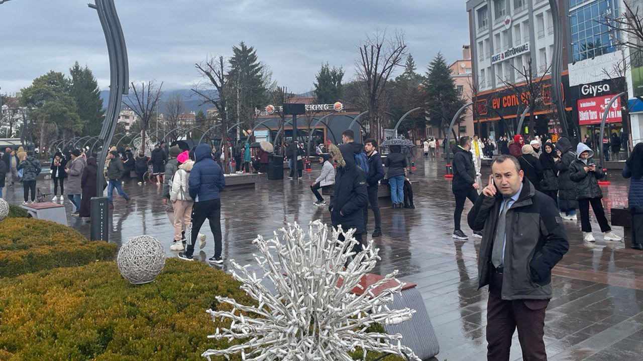 BOLU’DA DEPREM | Bolu depremi Marmara ve İstanbul’u tetikler mi? Uzmanlar yorumladı