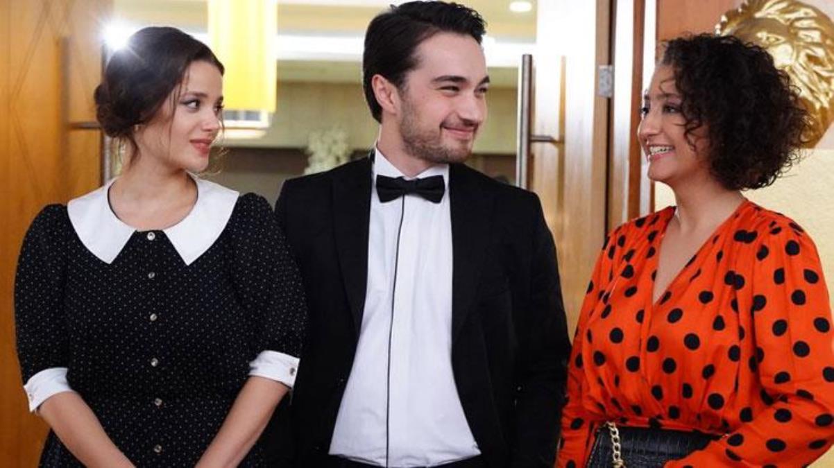 Dizi aşkı gerçek olmuştu! Burak Dakak ile Leyla Tanlar el ele görüntülendi