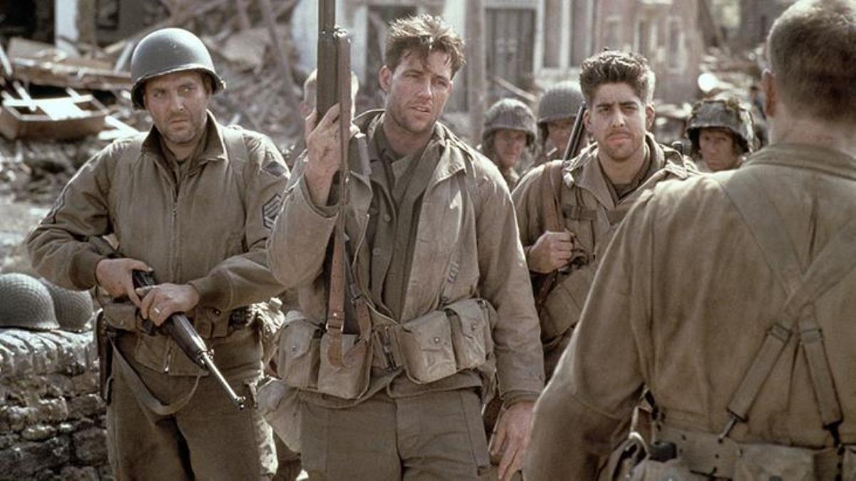 ‘Er Ryan’ı Kurtarmak’ filminin yıldızı Tom Sizemore hayatını kaybetti