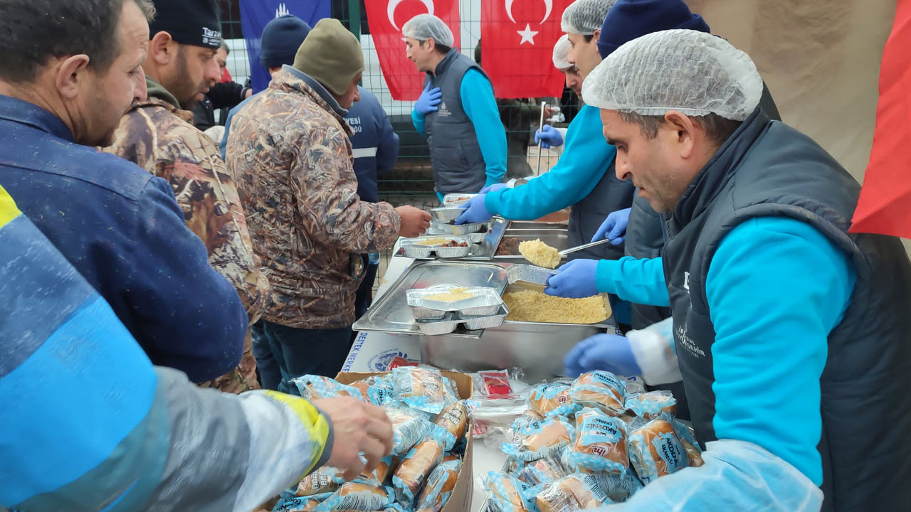 İBB’den ramazanda yaklaşık 400 bin haneye destek