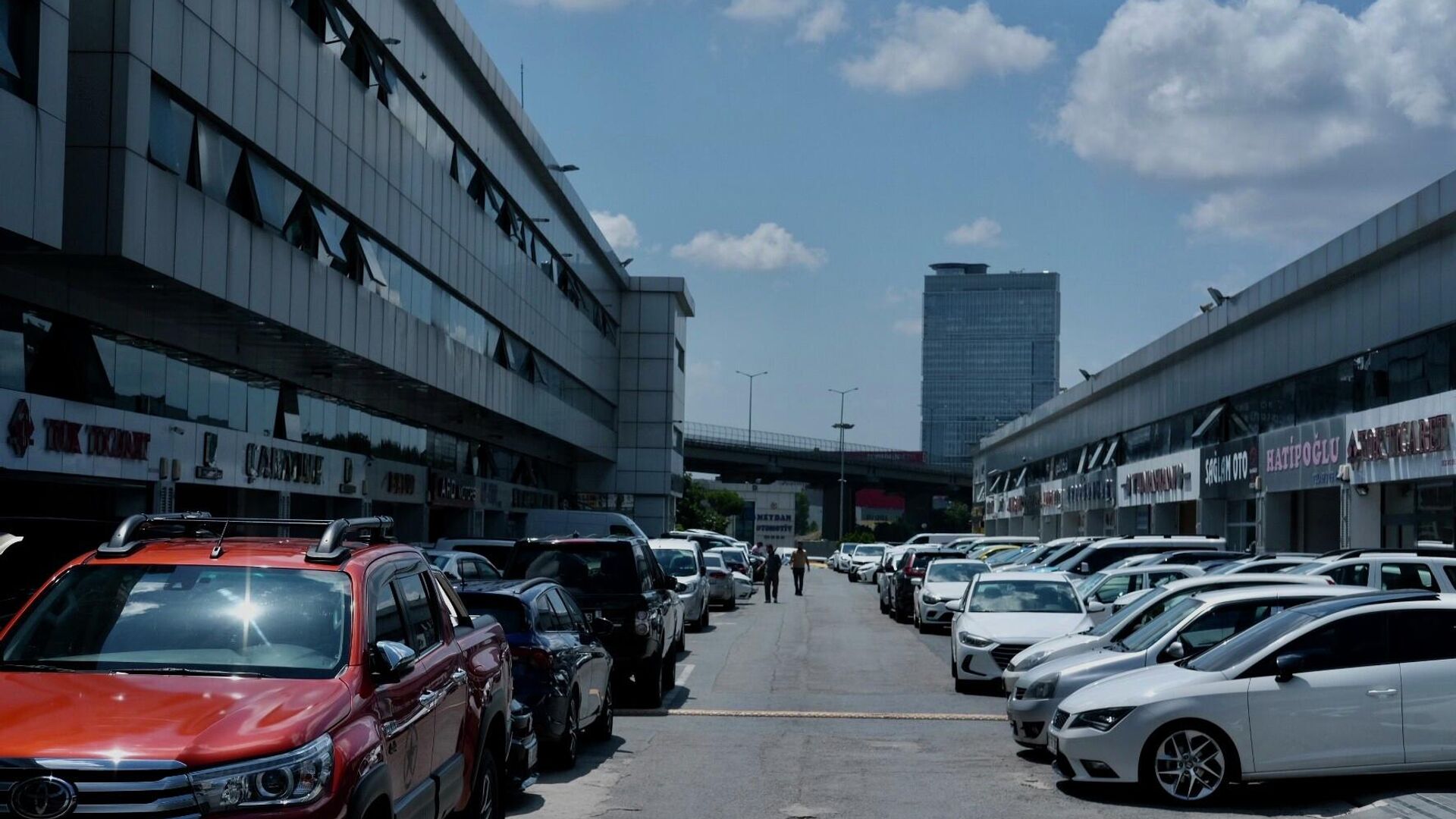 İkinci el otomobil piyasasında seçim ve bayram hareketliliği: Talep arttı, fiyatlar değişti