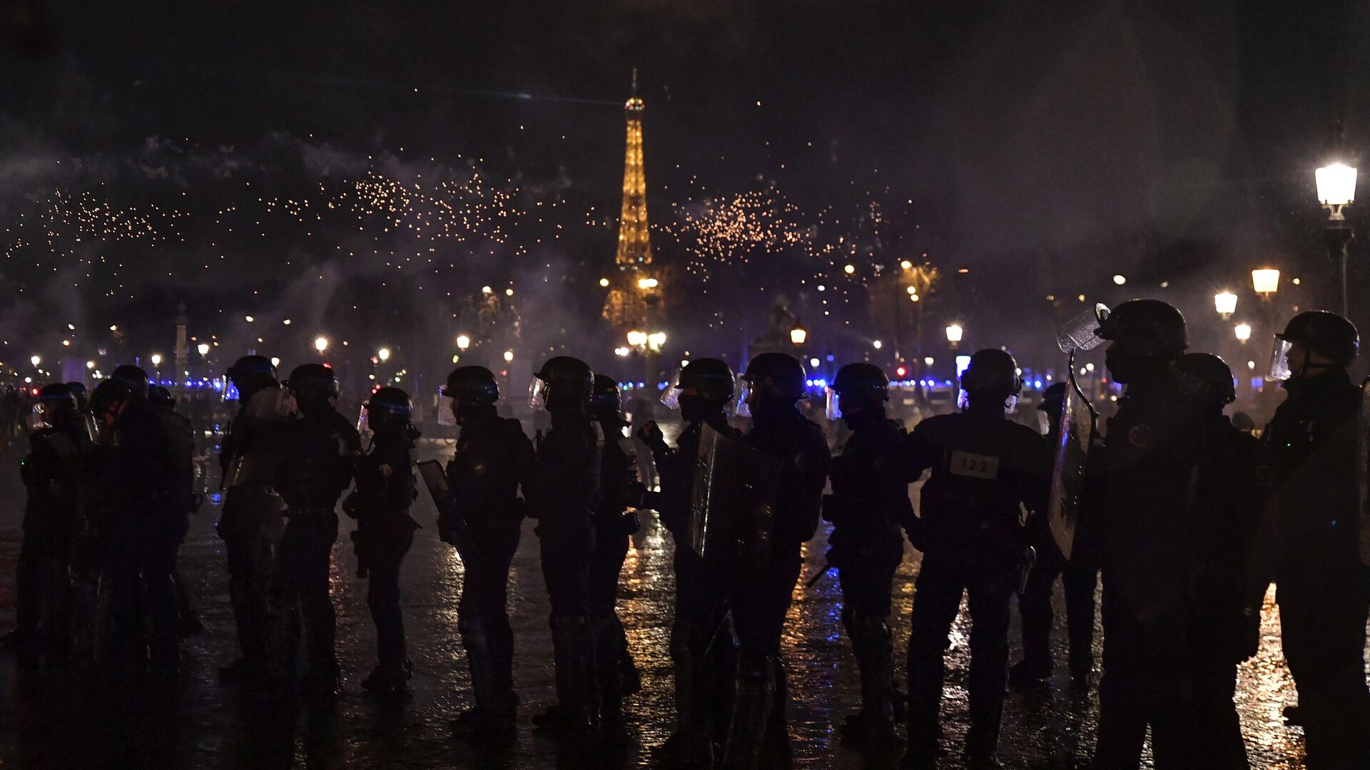 Paris’te polisin protestocuları tehdit etmesine ilişkin adli soruşturma açıldı
