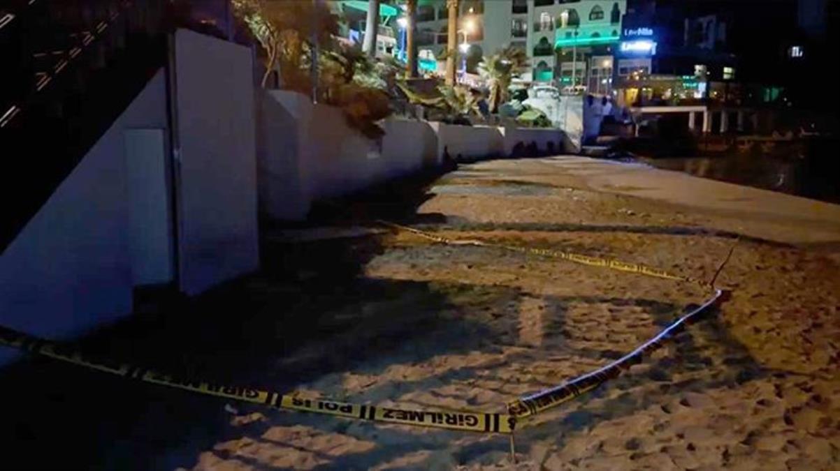 Plajda yürürken motosikletli saldırganın ateş açmasıyla öldü