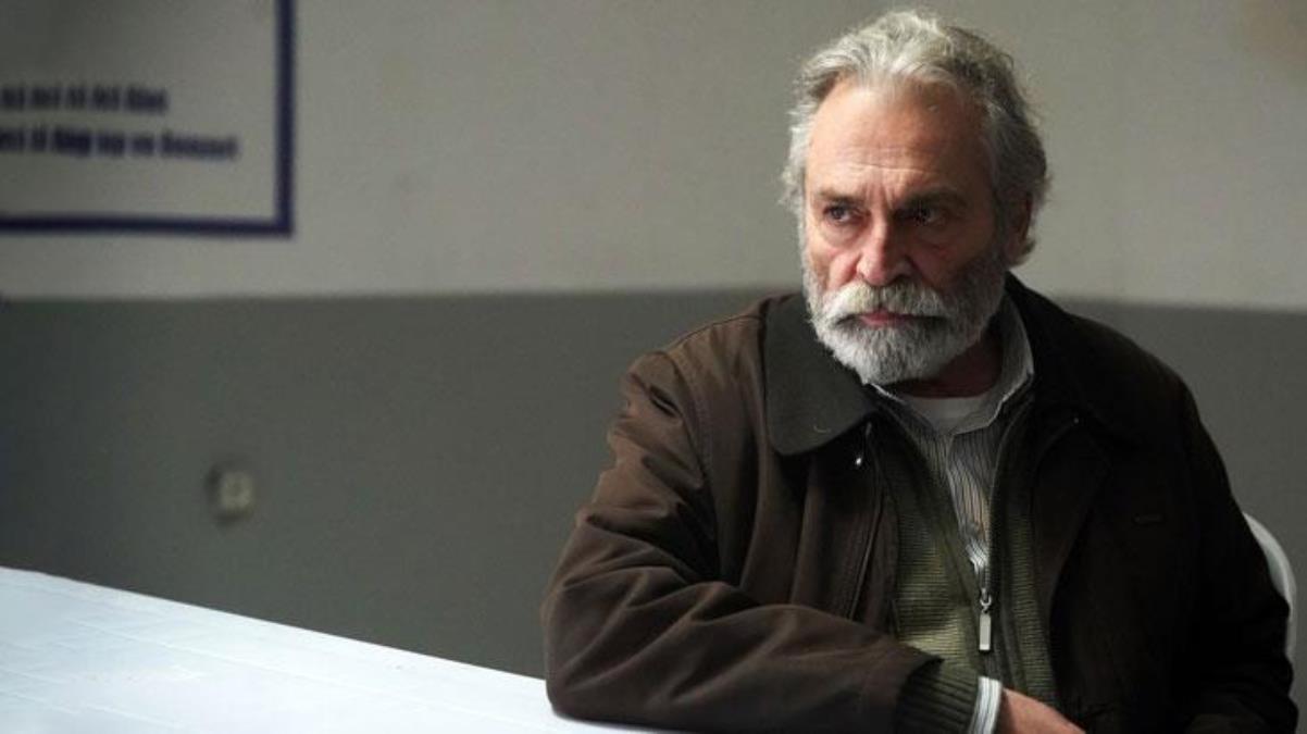 Sahnede fenalaşarak hastanelik olan Haluk Bilginer’den ilk açıklama: Kalpte sorun yok