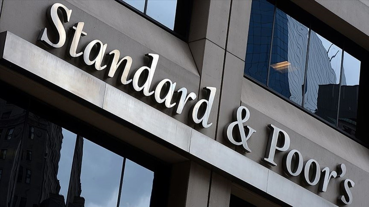 S&P: Gelişen piyasalarda finansal koşullar sıkılaşıyor