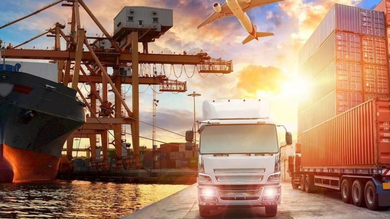 UTİKAD Başkanı Ayşem Ulusoy: Lojistik altyapısına acil yatırım yapılmalı