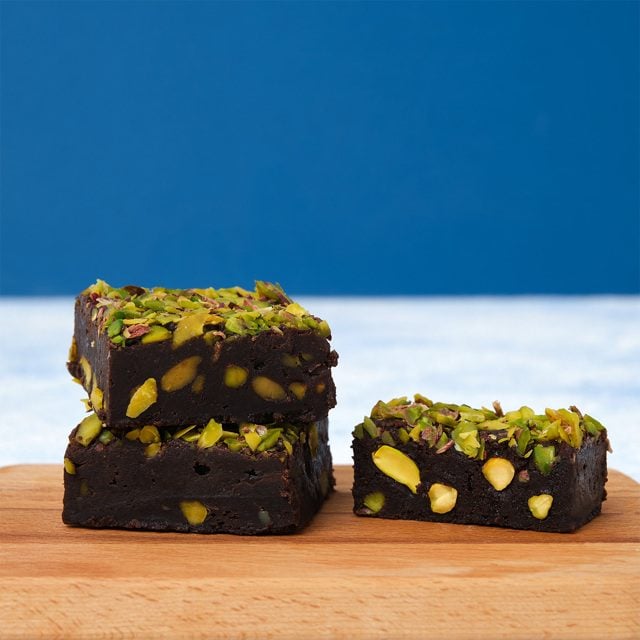Tatlı sevenlerin lezzetten damağını çatlatacak bir Brownie tarifi!