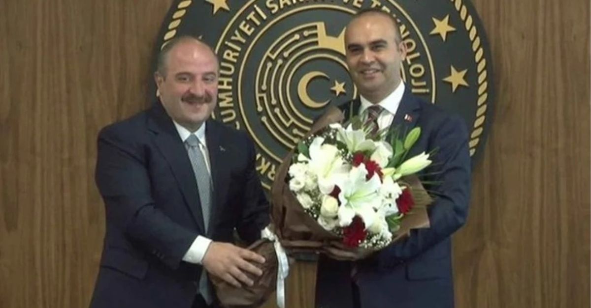 Mehmet Fatih Kacır görevi Varank’tan devraldı