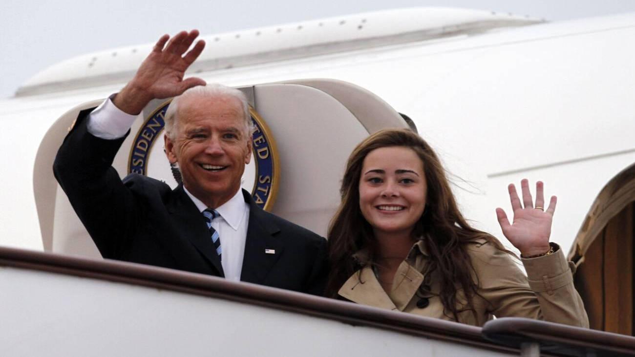 ABD Başkanı Biden’ın torunu Naomi King Biden sezonu Çeşme’de açtı!